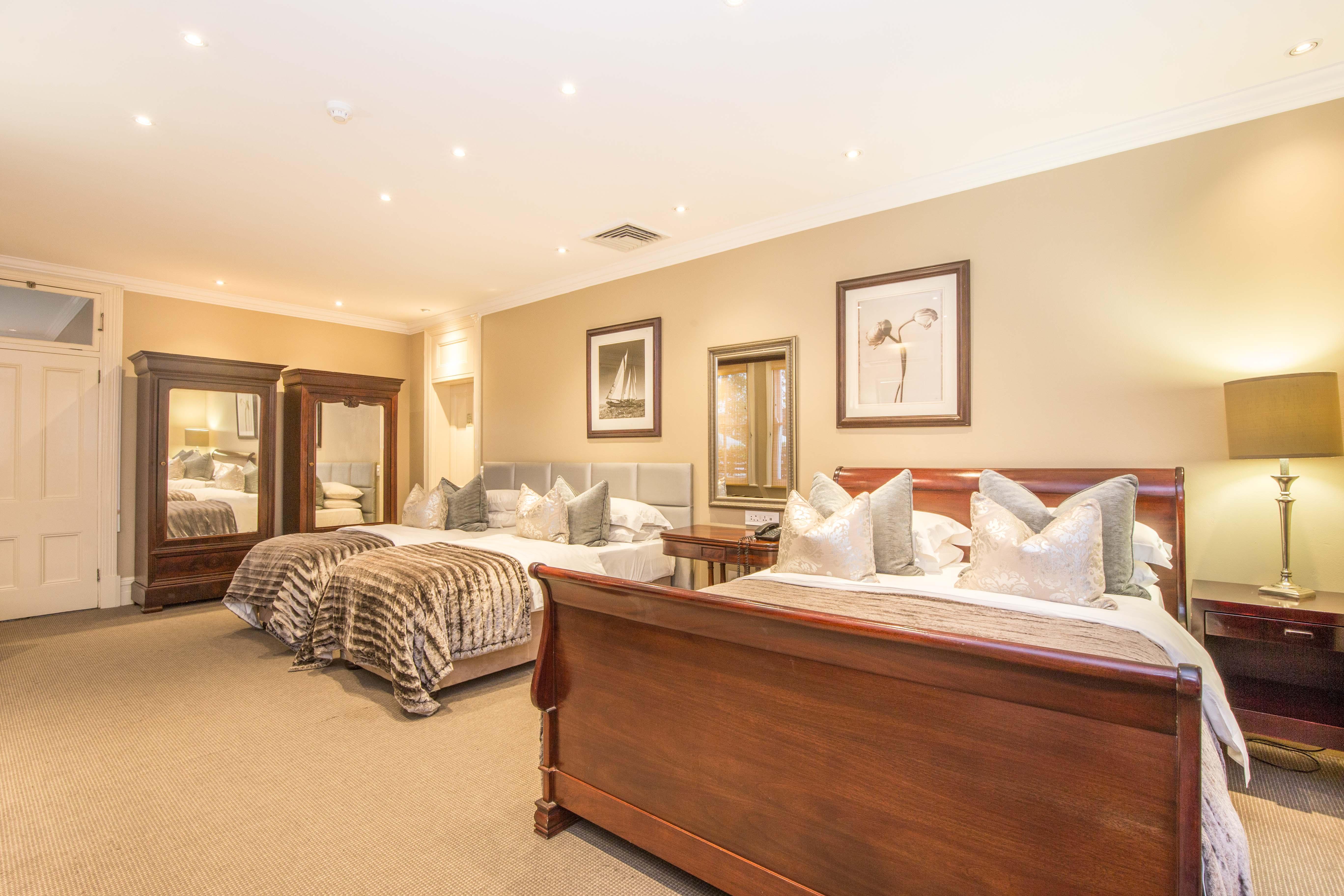 Quarters Hotel Durban Bagian luar foto